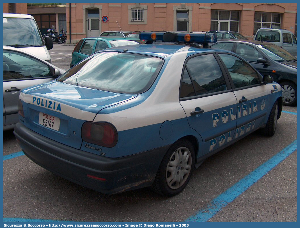 Polizia E5147
Polizia di Stato
Questura di Bolzano
Squadra Volante
Fiat Marea
Parole chiave: PS;P.S.;Polizia;di;Stato;Squadra;Volante;Questura;Bolzano;Fiat;Marea