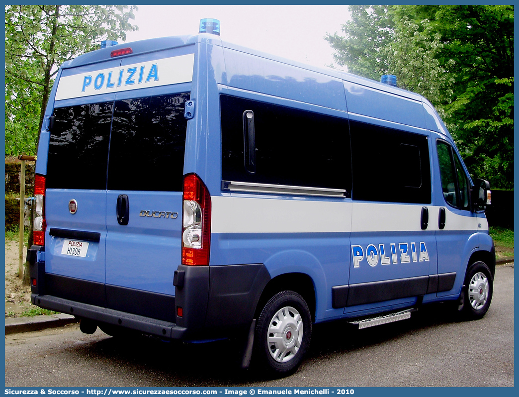 Polizia H1308
Polizia di Stato
Fiat Ducato III serie
Parole chiave: PS;P.S.;Polizia;di;Stato;Pubblica;Sicurezza;Fiat;Ducato;X250