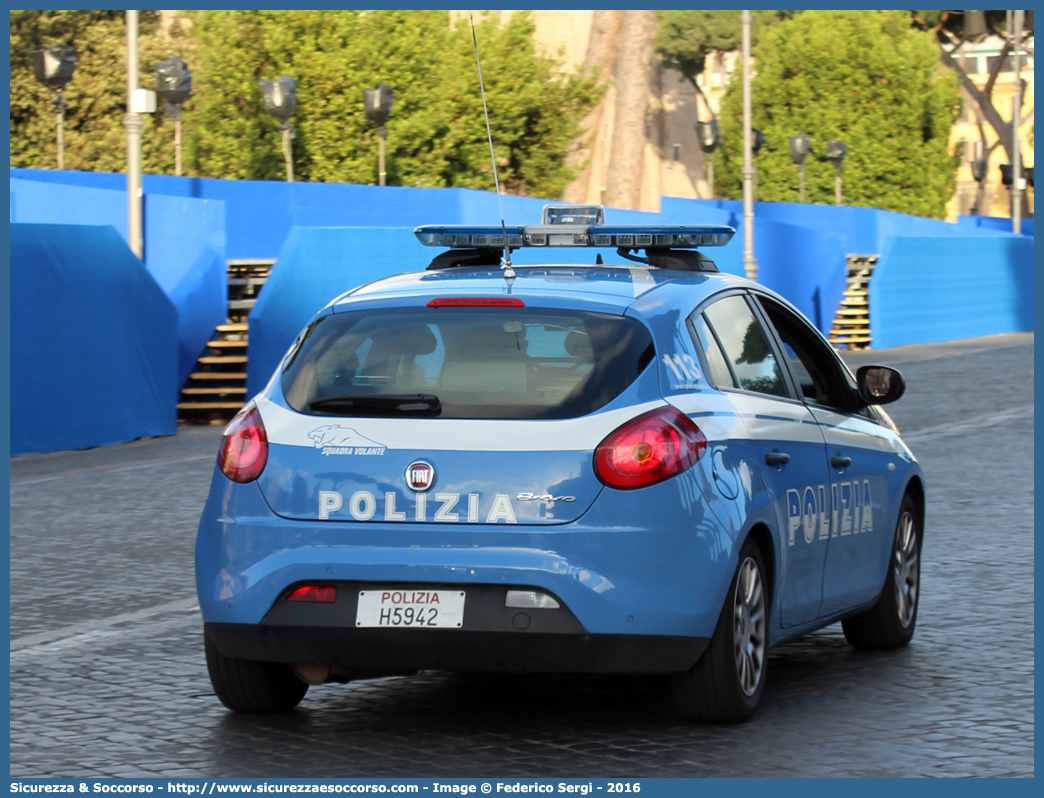 Polizia H5942
Polizia di Stato
Squadra Volante
Fiat Nuova Bravo
(II fornitura)
Parole chiave: PS;P.S.;Polizia;Polizia di Stato;Squadra;Volante;Fiat;Nuova;Bravo