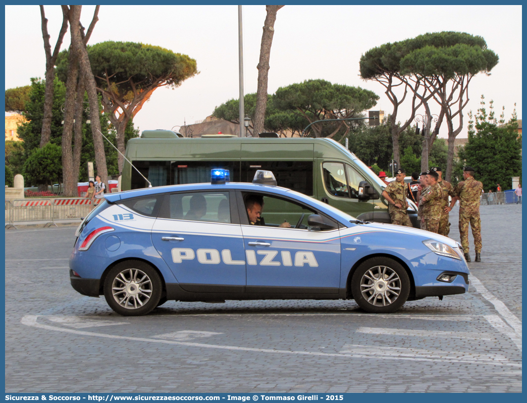 Polizia H9066
Polizia di Stato
Reparto Prevenzione Crimine
Lancia Nuova Delta
Parole chiave: PS;P.S.;Polizia;di;Stato;Pubblica;Sicurezza;Reparto;Prevenzione;Crimine;Lancia;Delta;H9066