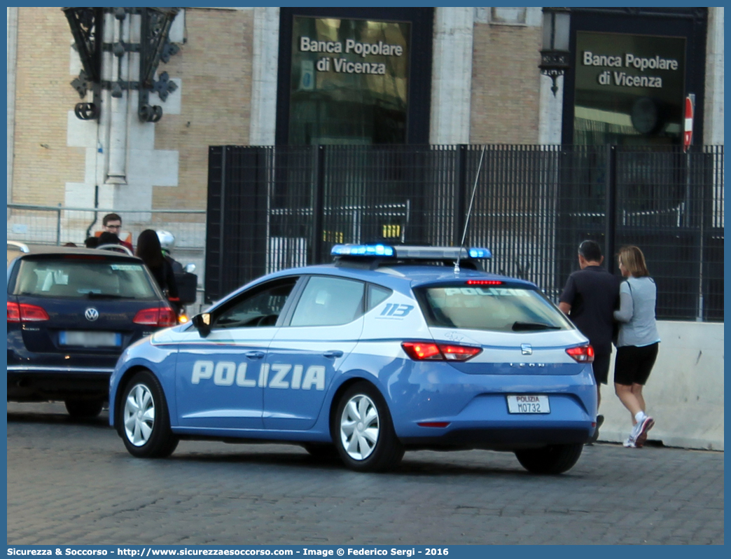 Polizia M0732
Polizia di Stato 
Squadra Volante
Seat Leon III serie
Allestitore Nuova Carrozzeria Torinese S.r.l.
Parole chiave: PS;P.S.;Polizia;di;Stato;Squadra;Volante;Seat;Leon;nct;nuova;carrozzeria;torinese