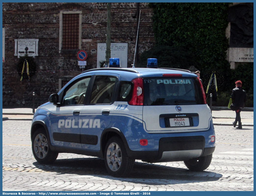 Polizia M1043
Polizia di Stato
Fiat Nuova Panda 4x4 II serie
Allestitore Nuova Carrozzeria Torinese S.r.l.
(II fornitura)
Parole chiave: Polizia di Stato;Polizia;PS;Fiat;Nuova Panda;4x4;4 x 4;NCT;N.C.T.;Nuova Carrozzeria Torinese