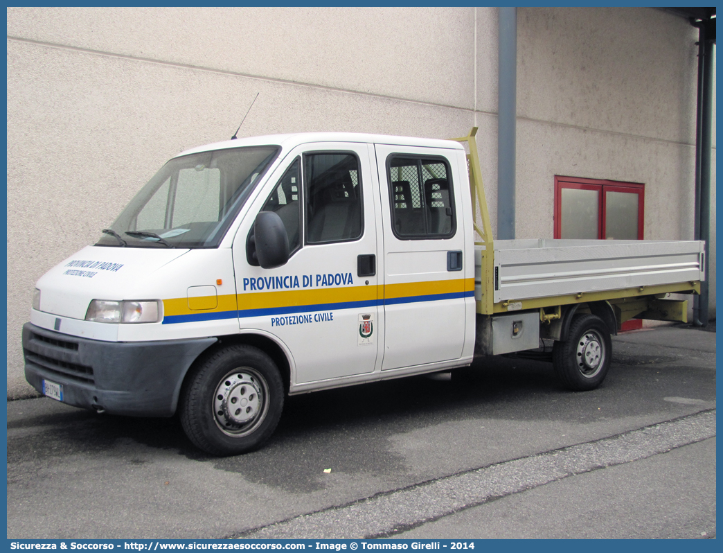 -
Protezione Civile
Provincia di Padova
Fiat Ducato II serie
Parole chiave: PC;P.C.;Protezione Civile;Padova;Fiat;Ducato