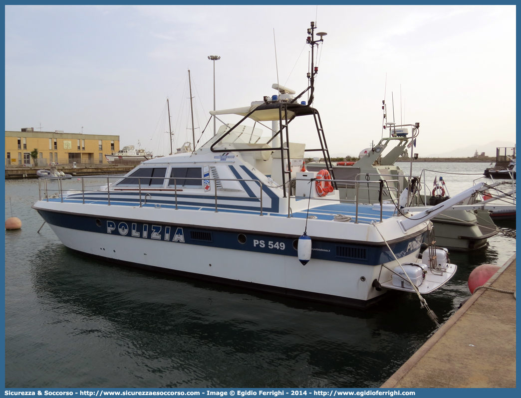 PS 549
Polizia di Stato
Polizia del Mare
CNG Motovedetta Classe Squalo
Parole chiave: PS;P.S.;Polizia;di;Stato;Navale;Mare;CNG;Motovedetta;Classe;Squalo