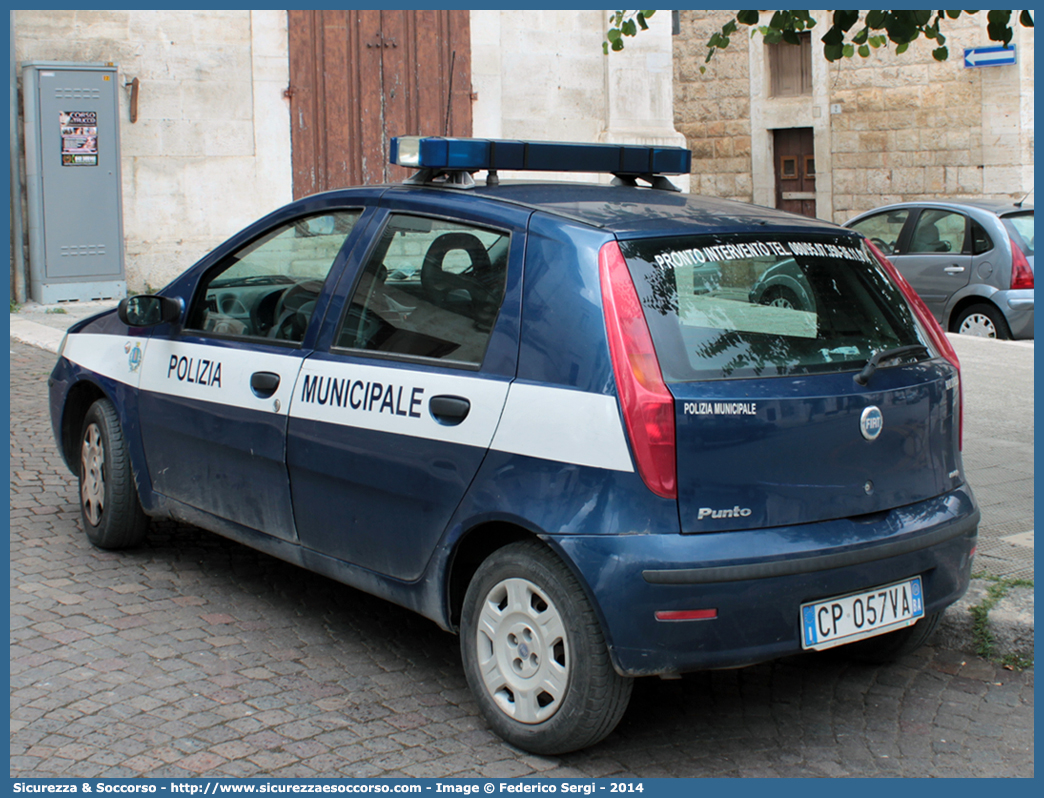 -
Polizia Municipale
Comune di Ruvo di Puglia
Fiat Punto III serie
Parole chiave: Polizia;Locale;Municipale;Ruvo di Puglia;Fiat;Punto