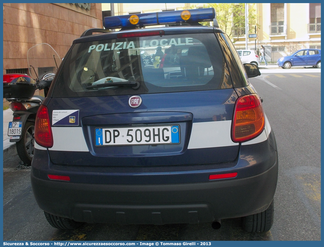 -
Polizia Locale
Unione Comuni Roverè Velo San Mauro
Fiat Sedici I serie
Parole chiave: PL;PM;P.L.;P.M.;Polizia;Locale;Municipale;Roverè;Velo;San Mauro;Fiat;Sedici