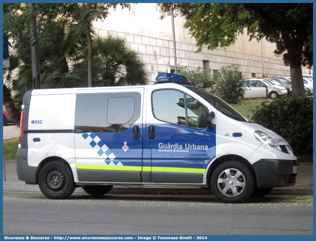 -
Reino de España
Guardia Urbana Ayuntament de Barcelona
Renault Trafic II generation
Parole chiave: Regno di Spagna;Spagna;Espana;España;Reino de España;Guardia;Urbana;Ayuntament;Barcelona;Renault;Trafic