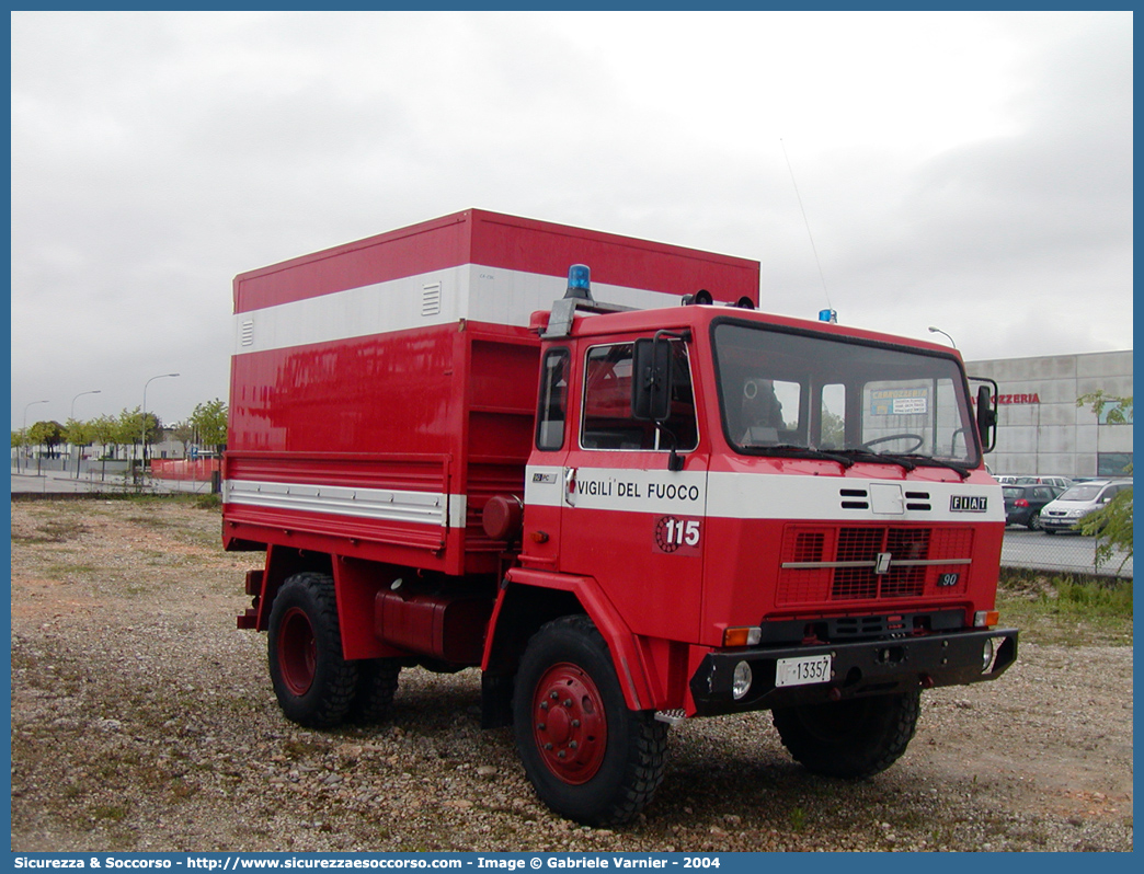 VF 13357
Corpo Nazionale Vigili del Fuoco
Iveco 90PC
Parole chiave: VVF;V.V.F.;Corpo;Nazionale;Vigili;del;Fuoco;Iveco;90PC