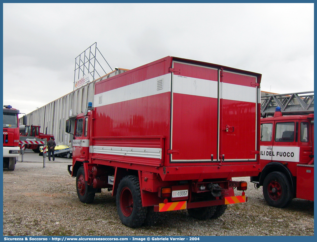 VF 13357
Corpo Nazionale Vigili del Fuoco
Iveco 90PC
Parole chiave: VVF;V.V.F.;Corpo;Nazionale;Vigili;del;Fuoco;Iveco;90PC