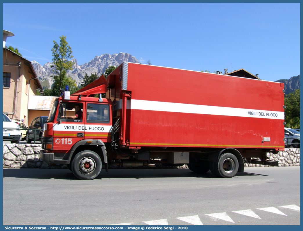 VF 16880
Corpo Nazionale Vigili del Fuoco
Iveco 145-17
Parole chiave: VF;V.F.;VVF;V.V.F.;Corpo;Nazionale;Vigili del Fuoco;Vigili;Fuoco;Iveco;145-17