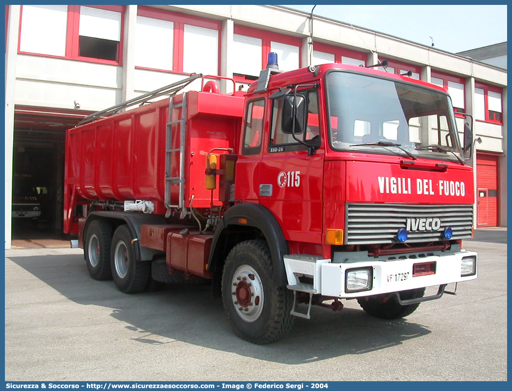 VF 17297
Corpo Nazionale Vigili del Fuoco
Iveco 330-26
Parole chiave: VVF;V.V.F.;Corpo;Nazionale;Vigili;del;Fuoco;Iveco;330-26;330;26