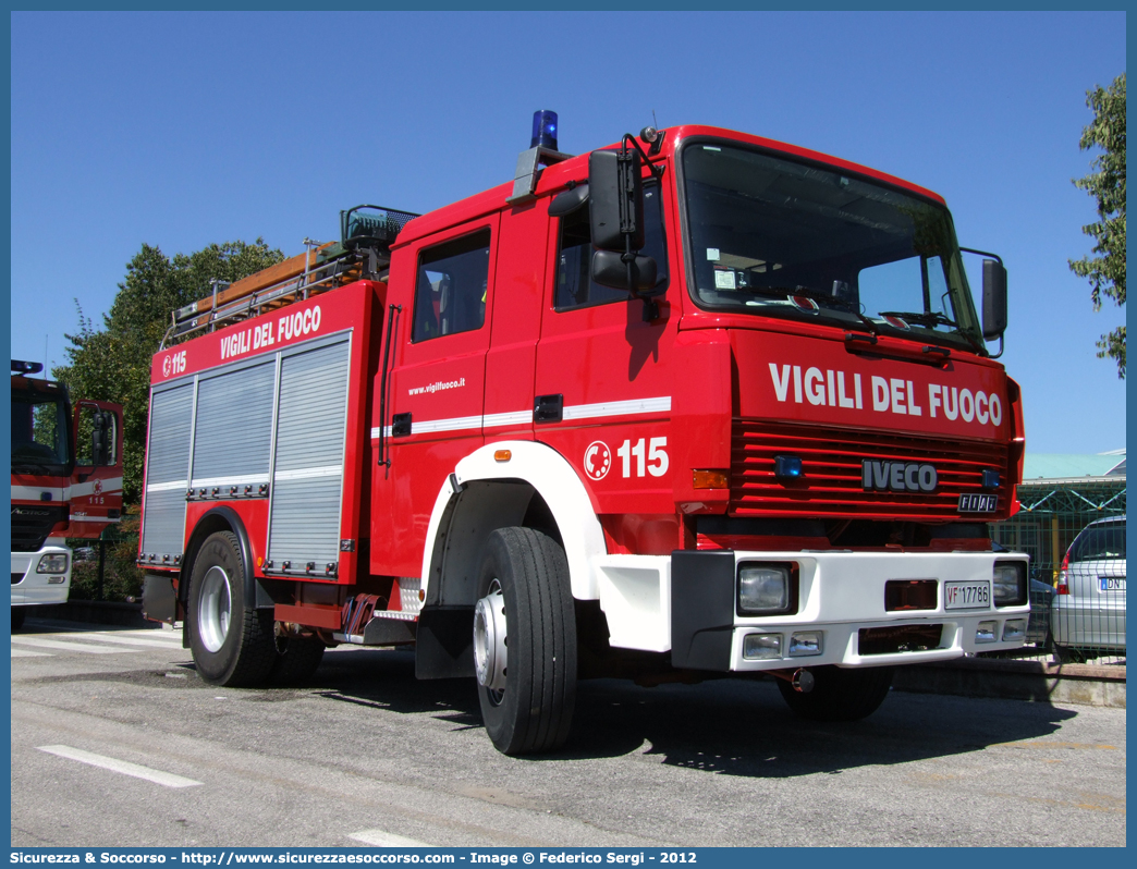 VF 17786
Corpo Nazionale Vigili del Fuoco
Iveco 190-26 TurboTech
Allestitore Iveco Magirus
Ricondizionato Fortini S.r.l.
Parole chiave: VVF;V.V.F.;Corpo;Nazionale;Vigili;del;Fuoco;AutoPompaSerbatoio;APS;AutoPompa;Iveco;190-26;TurboTech;VF;17786