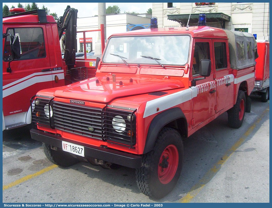 VF 18627
Corpo Nazionale Vigili del Fuoco
Land Rover Defender 130
Parole chiave: VF;VVF;V.F.;V.V.F.;Corpo;Nazionale;Vigili del Fuoco;Vigili;Fuoco;Land Rover;Defender;130