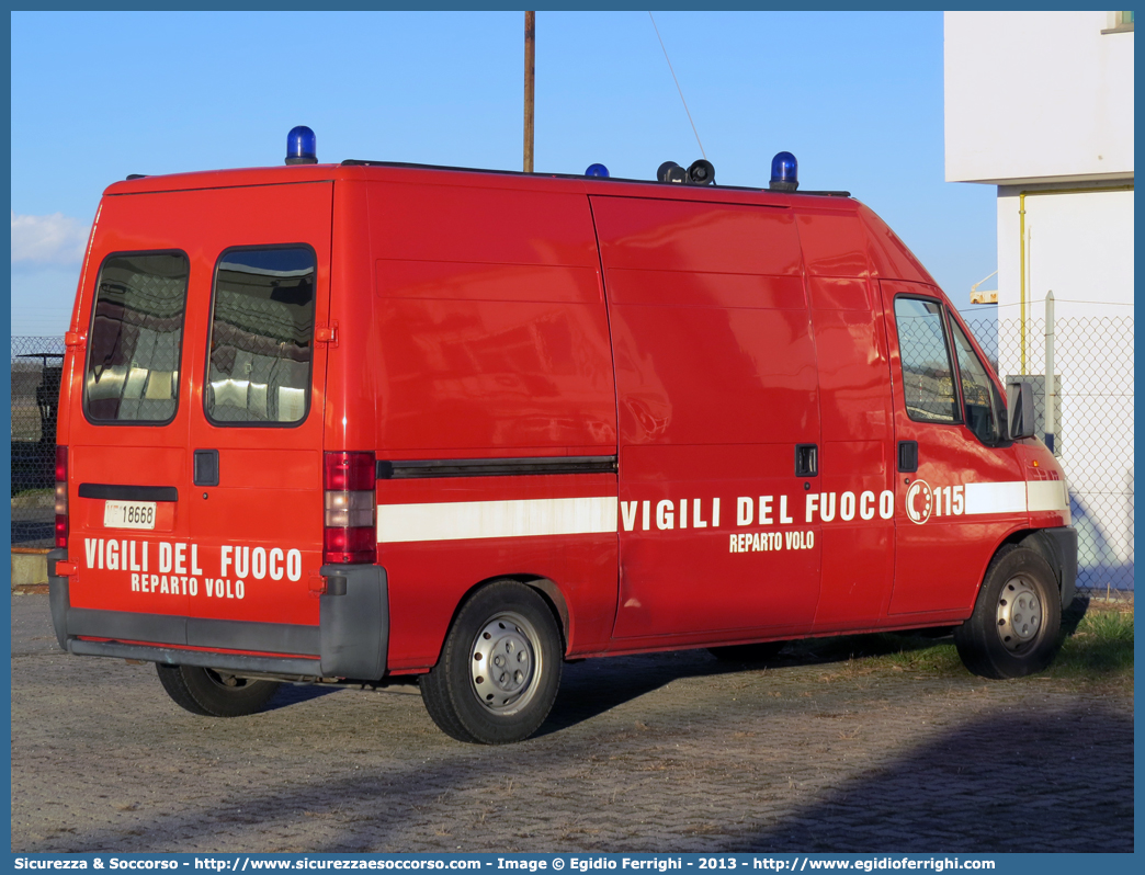 VF 18668
Corpo Nazionale Vigili del Fuoco
Reparto Volo
Fiat Ducato II serie
Parole chiave: VF;V.F.;VVF;V.V.F.;Corpo;Nazionale;Vigili del Fuoco;Vigili;Fuoco;Elicotteri;Fiat;Ducato