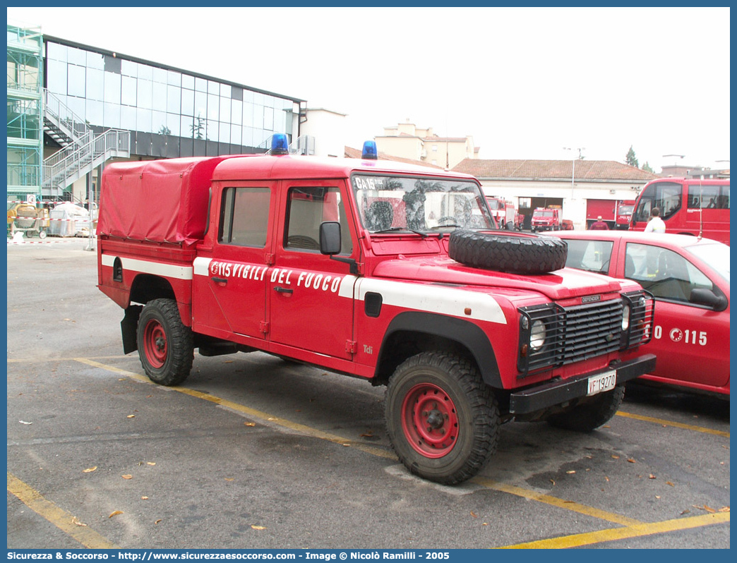 VF 19270
Corpo Nazionale Vigili del Fuoco
Land Rover Defender 130
Parole chiave: VF;VVF;V.F.;V.V.F.;Corpo;Nazionale;Vigili del Fuoco;Vigili;Fuoco;Land Rover;Defender;130