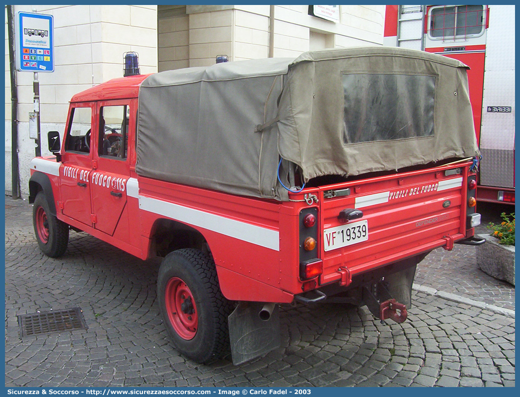 VF 19339
Corpo Nazionale Vigili del Fuoco
Land Rover Defender 130
Parole chiave: VF;VVF;V.F.;V.V.F.;Corpo;Nazionale;Vigili del Fuoco;Vigili;Fuoco;Land Rover;Defender;130