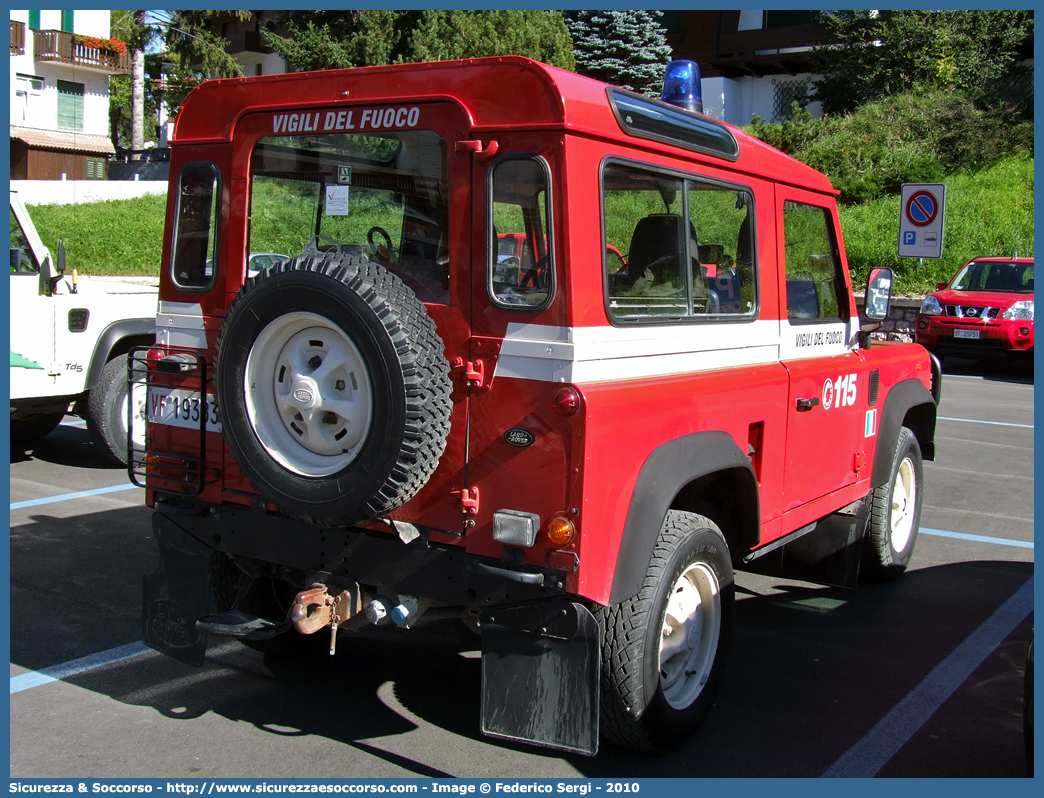 VF 19383
Corpo Nazionale Vigili del Fuoco
Land Rover Defender 90
Parole chiave: VF;VVF;V.F.;V.V.F.;Corpo;Nazionale;Vigili del Fuoco;Vigili;Fuoco;Land Rover;Defender;90;19383