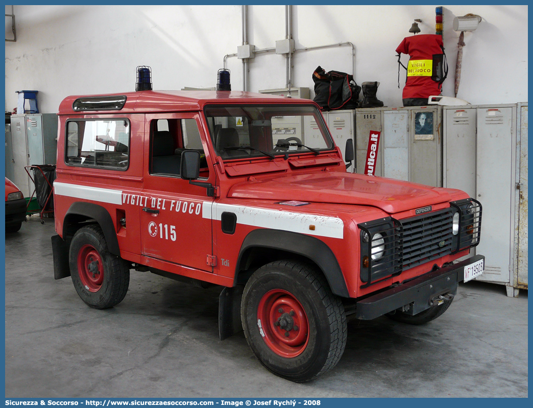 VF 19503
Corpo Nazionale Vigili del Fuoco
Land Rover Defender 90
Parole chiave: VF;VVF;V.F.;V.V.F.;Corpo;Nazionale;Vigili del Fuoco;Vigili;Fuoco;Land Rover;Defender;90;19503