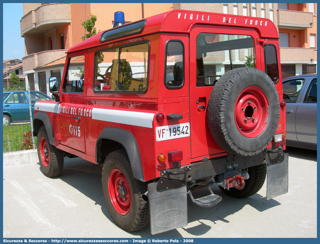 VF 19542
Corpo Nazionale Vigili del Fuoco
Land Rover Defender 90
Parole chiave: VF;VVF;V.F.;V.V.F.;Corpo;Nazionale;Vigili del Fuoco;Vigili;Fuoco;Land Rover;Defender;90;19542