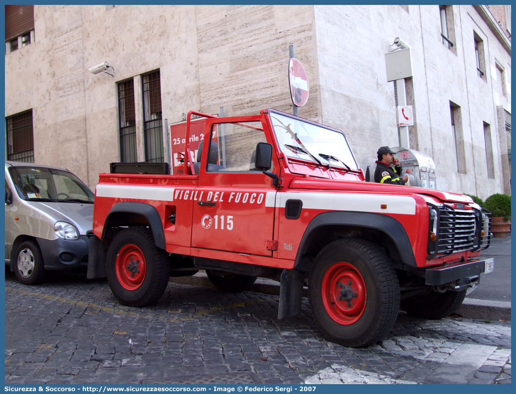 VF 19613
Corpo Nazionale Vigili del Fuoco
Land Rover Defender 90
Parole chiave: VF;VVF;V.F.;V.V.F.;Corpo;Nazionale;Vigili del Fuoco;Vigili;Fuoco;Land Rover;Defender;90;19613