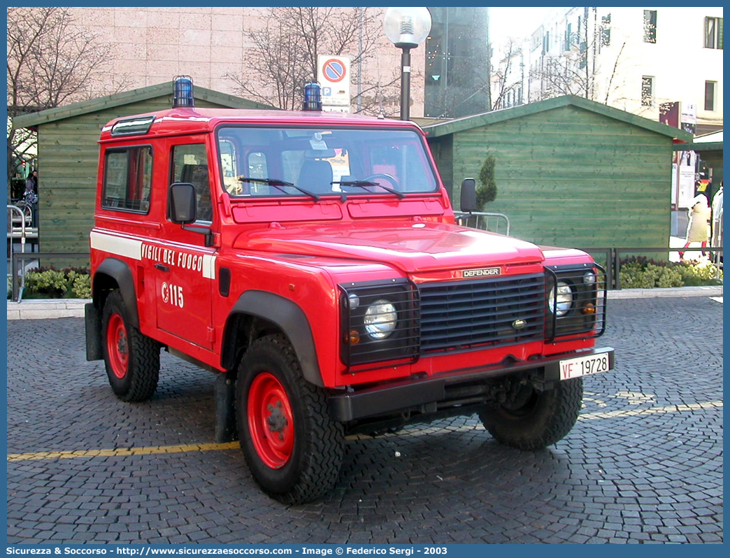 VF 19728
Corpo Nazionale Vigili del Fuoco
Land Rover Defender 90
Parole chiave: VF;VVF;V.F.;V.V.F.;Corpo;Nazionale;Vigili del Fuoco;Vigili;Fuoco;Land Rover;Defender;90;19728