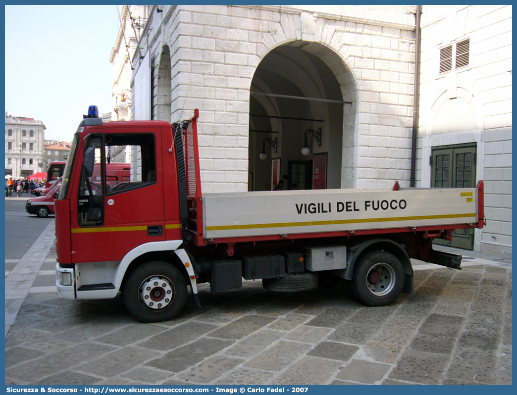 VF 21625
Corpo Nazionale Vigili del Fuoco
Iveco EuroCargo 65E15 I serie
Parole chiave: VF;V.F.;VVF;V.V.F.;Corpo;Nazionale;Vigili del Fuoco;Iveco;EuroCargo;65E15