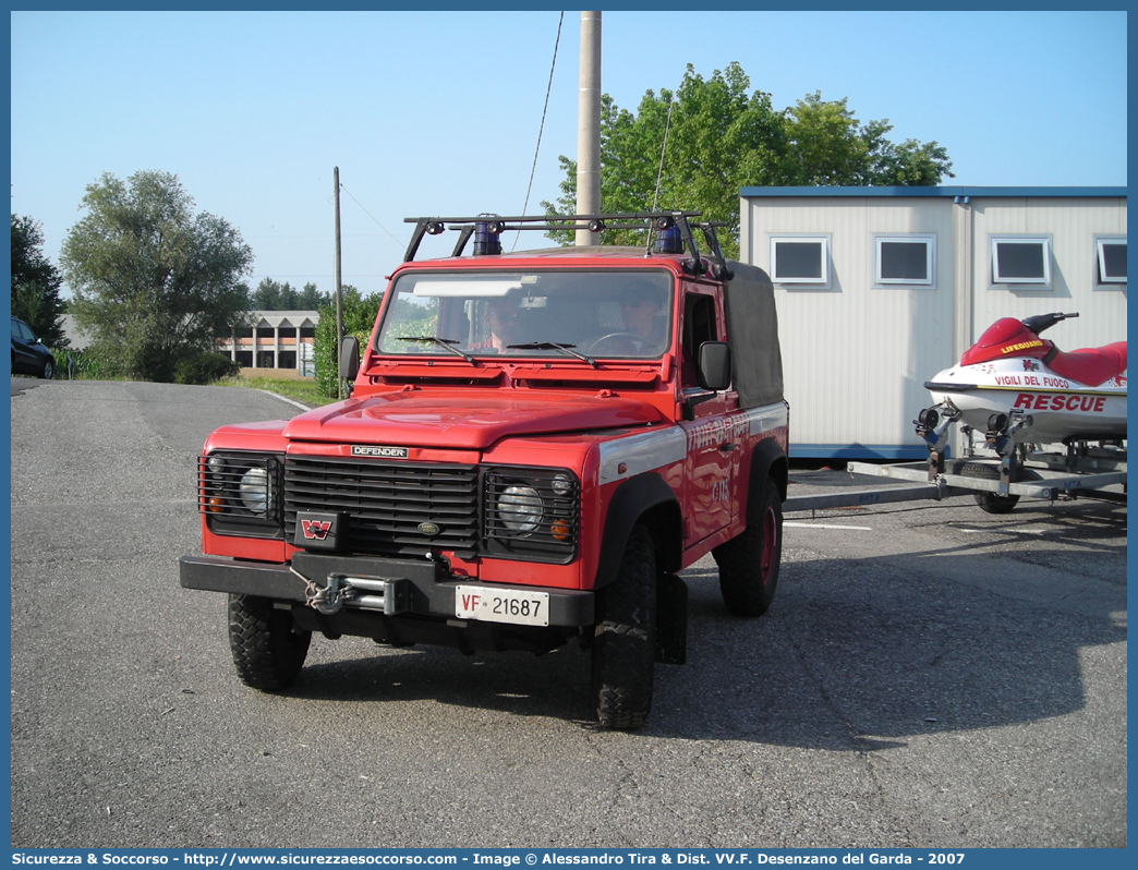 VF 21687
Corpo Nazionale Vigili del Fuoco
Land Rover Defender 90 Pick Up
Parole chiave: VF;VVF;V.F.;V.V.F.;Corpo;Nazionale;Vigili del Fuoco;Vigili;Fuoco;Land Rover;Defender;90;21687