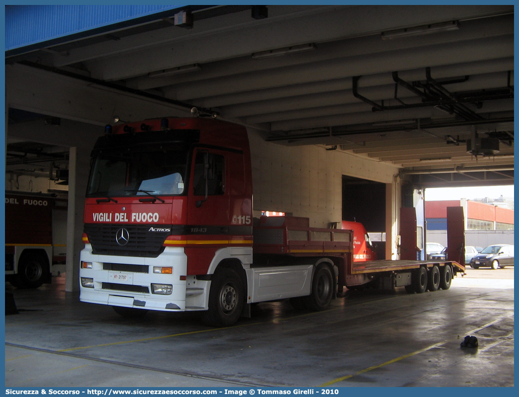 VF 21797
Corpo Nazionale Vigili del Fuoco
Mercedes Benz Actros 1843
Parole chiave: VVF;V.V.F.;Corpo;Nazionale;Vigili;del;Fuoco;Mercedes;Benz;Actros;1843