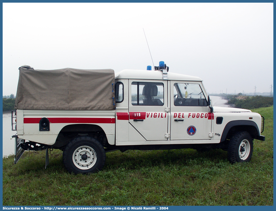 VF 21982
Corpo Nazionale Vigili del Fuoco
Land Rover Defender 130
(fornitura regione Emilia Romagna)
Parole chiave: VF;VVF;V.F.;V.V.F.;Corpo;Nazionale;Vigili del Fuoco;Vigili;Fuoco;Land Rover;Defender;130