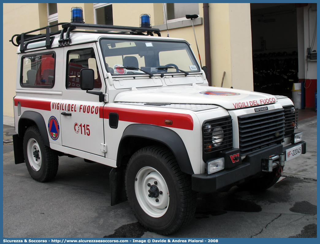 VF 22045
Corpo Nazionale Vigili del Fuoco
Land Rover Defender 90
Parole chiave: VF;VVF;V.F.;V.V.F.;Corpo;Nazionale;Vigili del Fuoco;Vigili;Fuoco;Land Rover;Defender;90;22045