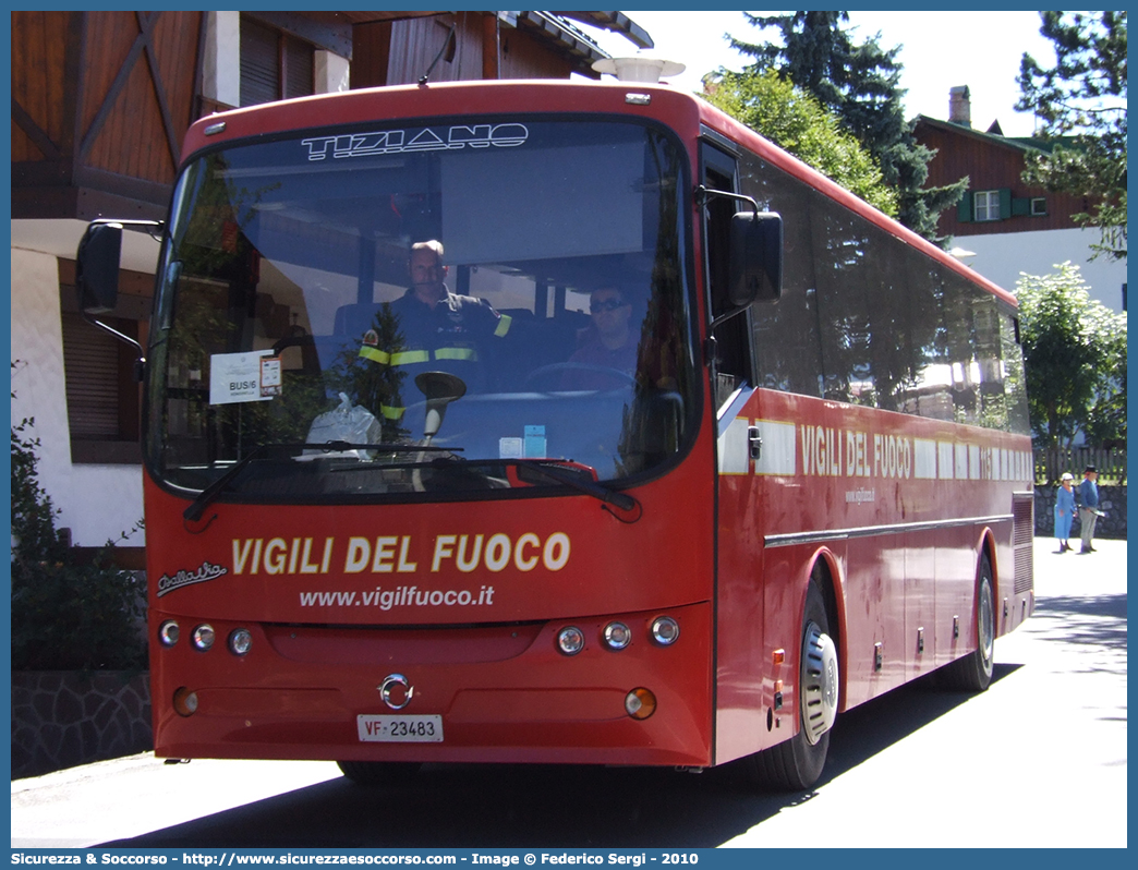 VF 23483
Corpo Nazionale Vigili del Fuoco
Irisbus Dallavia Tiziano
Parole chiave: VVF;V.V.F.;Corpo;Nazionale;Vigili;del;Fuoco;Irisbus;Dallavia;Tiziano