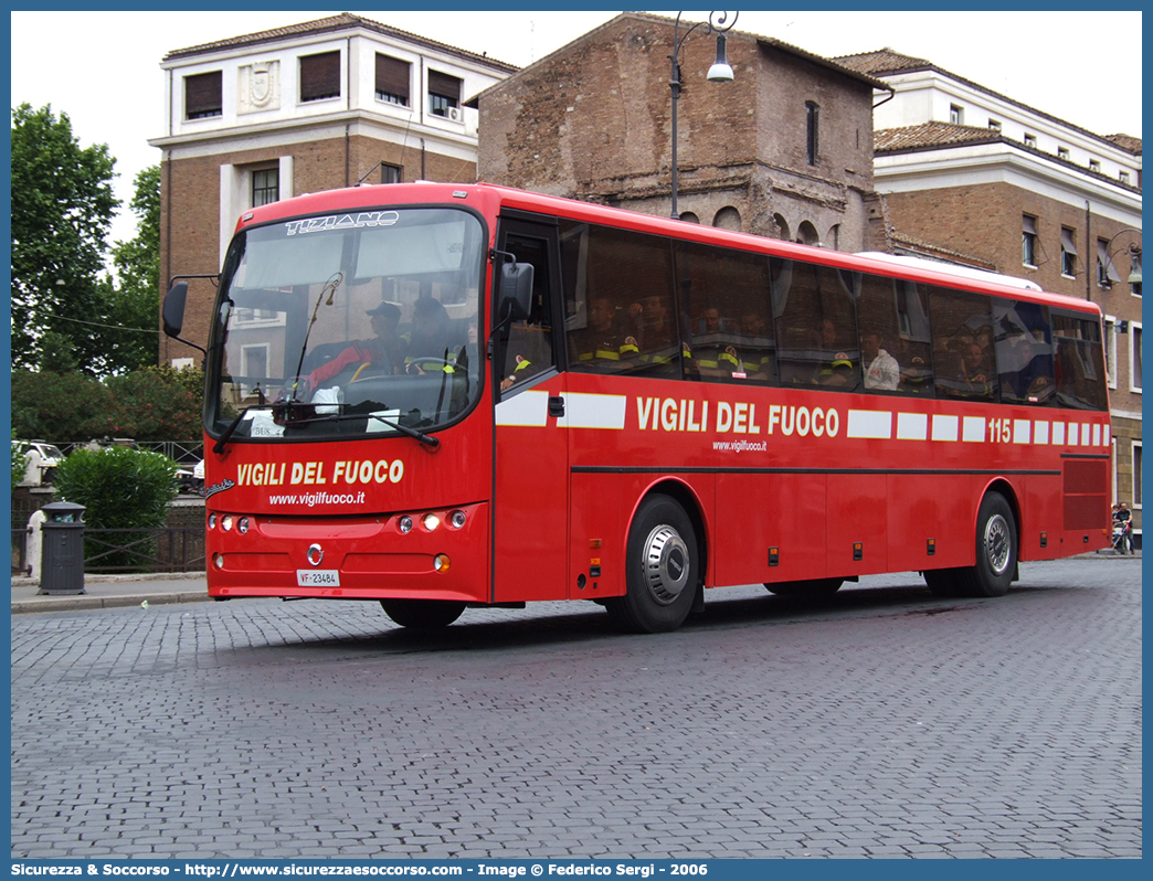 VF 23484
Corpo Nazionale Vigili del Fuoco
Irisbus Dallavia Tiziano
Parole chiave: VVF;V.V.F.;Corpo;Nazionale;Vigili;del;Fuoco;Irisbus;Dallavia;Tiziano