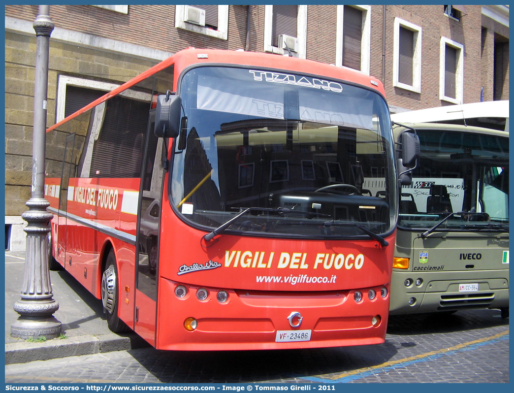 VF 23486
Corpo Nazionale Vigili del Fuoco
Irisbus Dallavia Tiziano
Parole chiave: VVF;V.V.F.;Corpo;Nazionale;Vigili;del;Fuoco;Irisbus;Dallavia;Tiziano