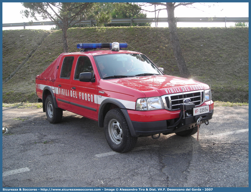 VF 23554
Corpo Nazionale Vigili del Fuoco
Ford Ranger I serie restyling
Parole chiave: VF;VVF;V.F.;V.V.F.;Corpo;Nazionale;Vigili del Fuoco;Vigili;Fuoco;Ford;Ranger