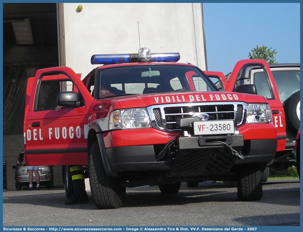 VF 23580
Corpo Nazionale Vigili del Fuoco
Ford Ranger I serie restyling
Parole chiave: VF;VVF;V.F.;V.V.F.;Corpo;Nazionale;Vigili del Fuoco;Vigili;Fuoco;Ford;Ranger