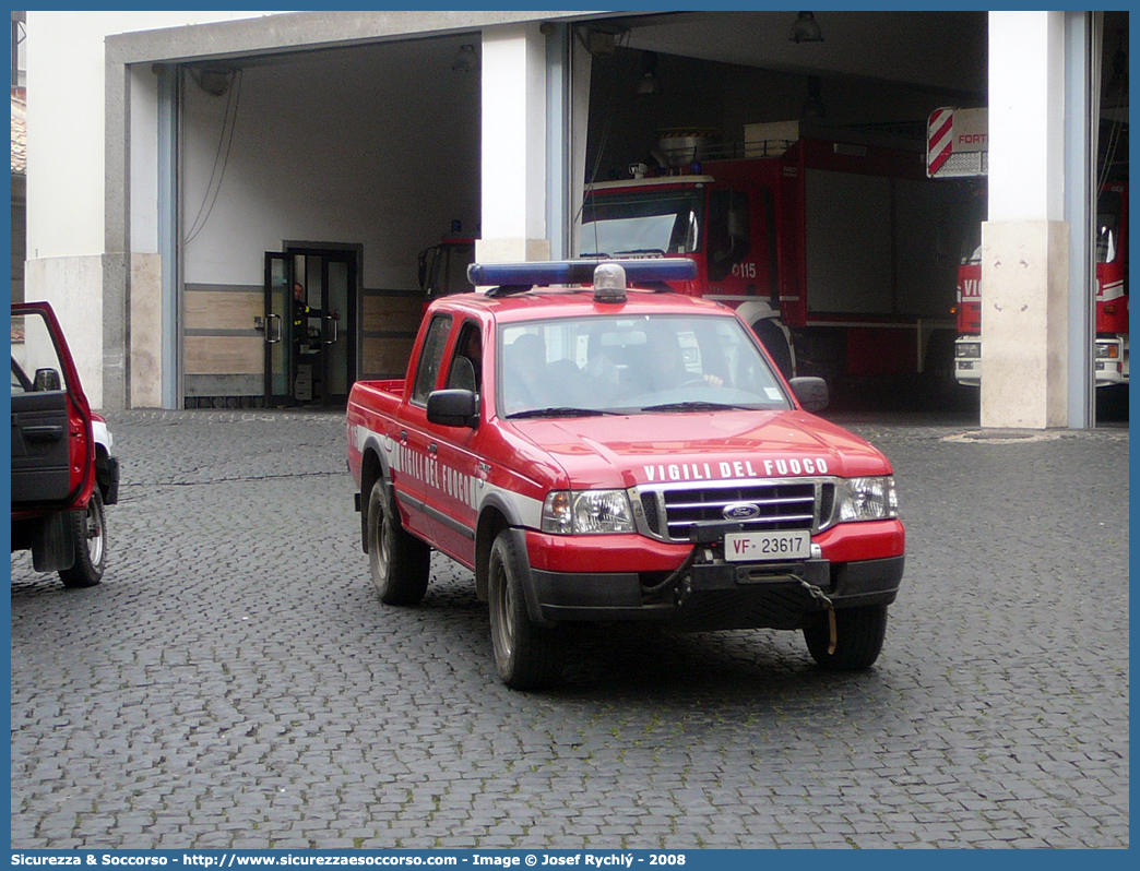 VF 23617
Corpo Nazionale Vigili del Fuoco
Ford Ranger I serie restyling
Parole chiave: VVF;V.V.F.;Corpo;Nazionale;Vigili;del;Fuoco;Ford;Ranger