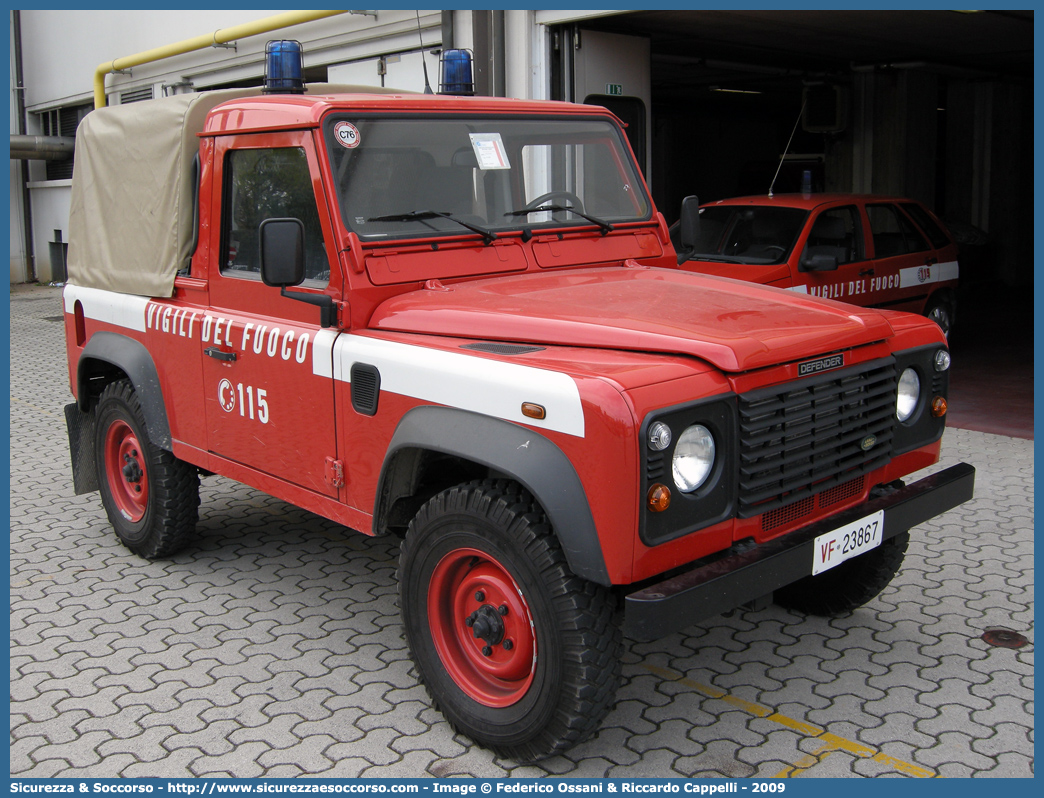 VF 23867
Corpo Nazionale Vigili del Fuoco
Land Rover Defender 90 Pick Up
Parole chiave: VF;VVF;V.F.;V.V.F.;Corpo;Nazionale;Vigili del Fuoco;Vigili;Fuoco;Land Rover;Defender;90