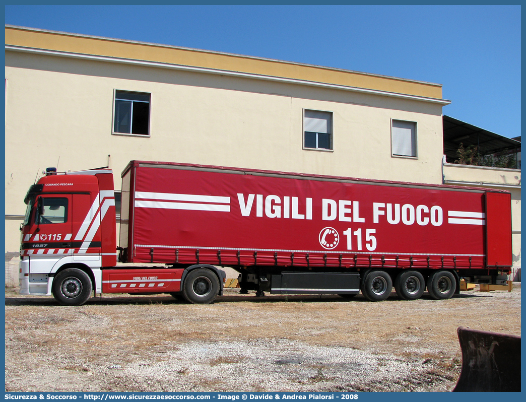 VF 24109
Corpo Nazionale Vigili del Fuoco
Mercedes Benz Actros 1857
Parole chiave: VF;V.F.;VVF;V.V.F.;Corpo;Nazionale;Vigili del Fuoco;Mercedes;Benz;Actros;1857