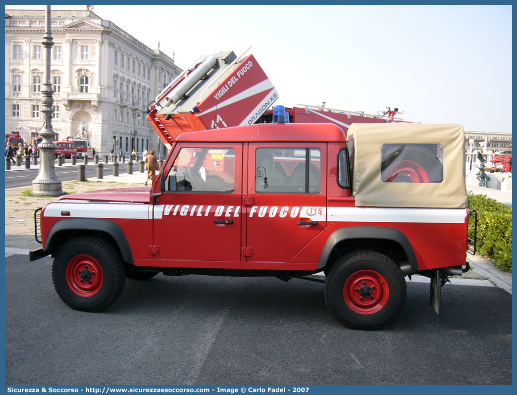 VF 24130
Corpo Nazionale Vigili del Fuoco
Land Rover Defender 110
Parole chiave: VF;VVF;V.F.;V.V.F.;Corpo;Nazionale;Vigili del Fuoco;Vigili;Fuoco;Land Rover;Defender;110