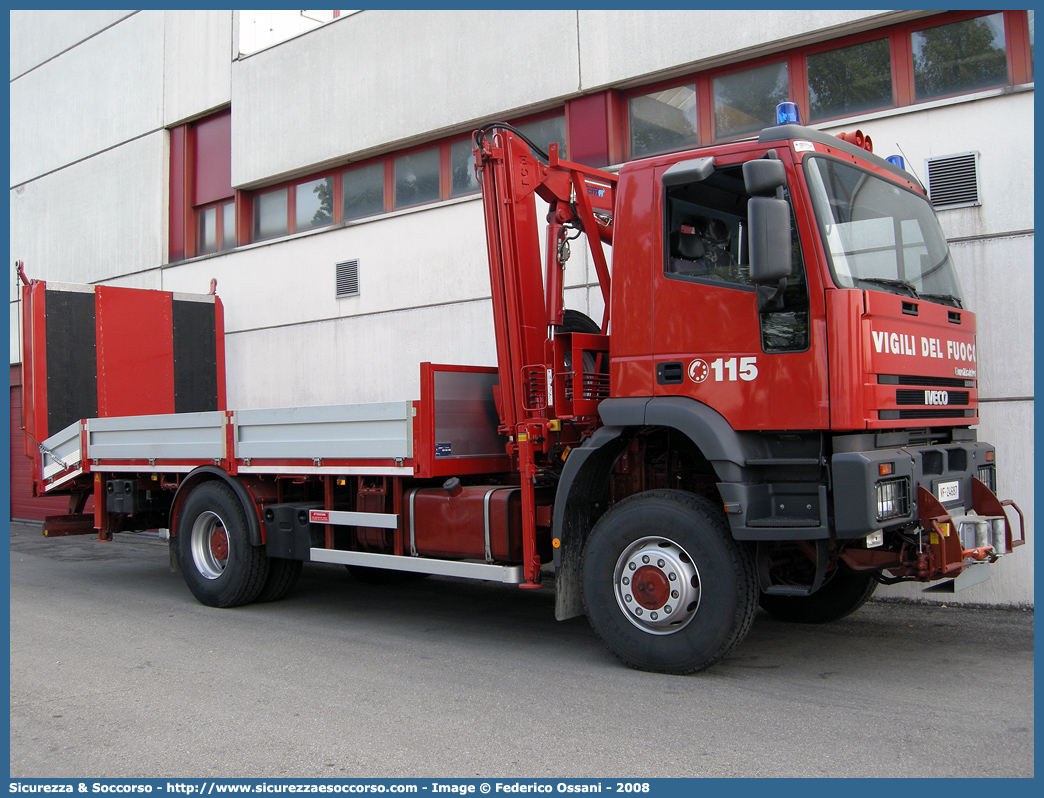 VF 24687
Corpo Nazionale Vigili del Fuoco
Iveco EuroTrakker 190e35 4x4
Parole chiave: VF;V.F.;VVF;V.V.F.;Corpo;Nazionale;Vigili del Fuoco;Iveco;EuroTrakker;190e35