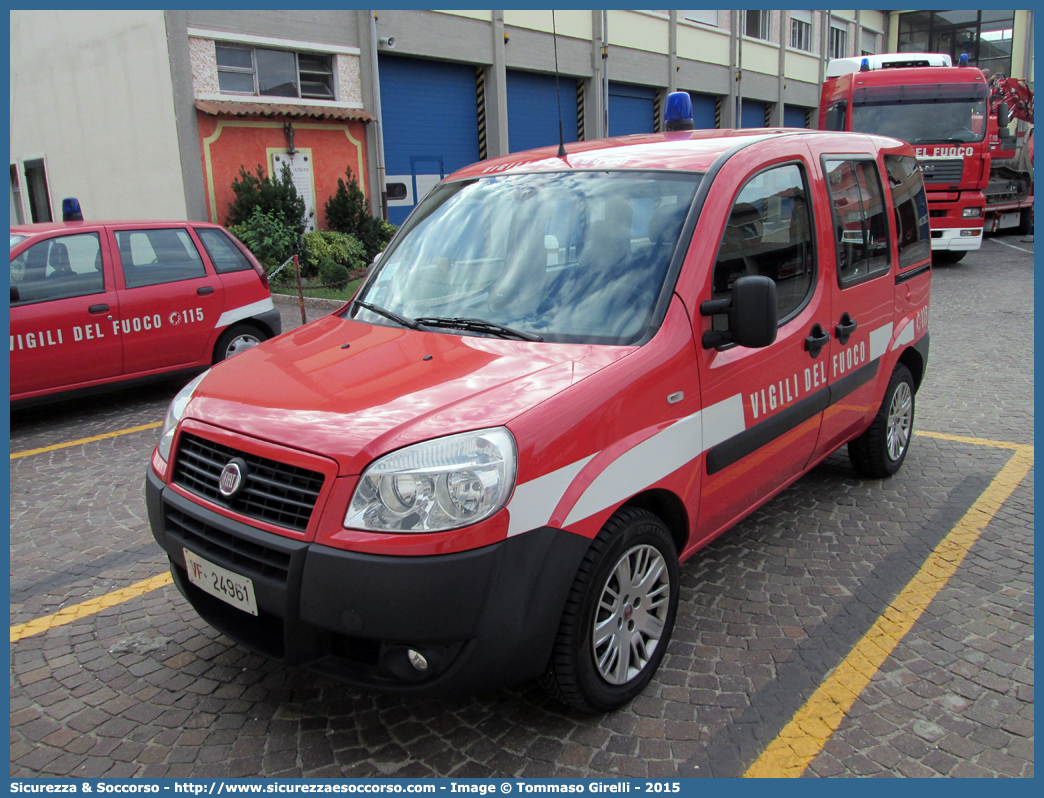 VF 24961
Corpo Nazionale Vigili del Fuoco
Fiat Doblò I serie restyling
Parole chiave: VVF;V.V.F.;Corpo;Nazionale;Vigili;del;Fuoco;Fiat;Doblò;Doblo