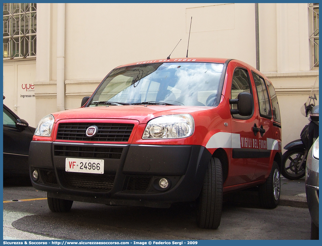 VF 24966
Corpo Nazionale Vigili del Fuoco
Fiat Doblò I serie restyling
Parole chiave: VVF;V.V.F.;Corpo;Nazionale;Vigili;del;Fuoco;Fiat;Doblò;Doblo