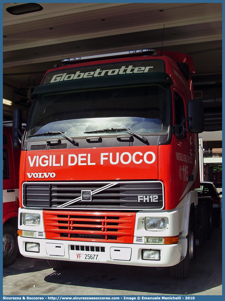 VF 25677
Corpo Nazionale Vigili del Fuoco
Volvo FH12
Parole chiave: VVF;V.V.F.;Corpo;Nazionale;Vigili;del;Fuoco;Autocarro;Autofurgone;Volvo;FH12;420