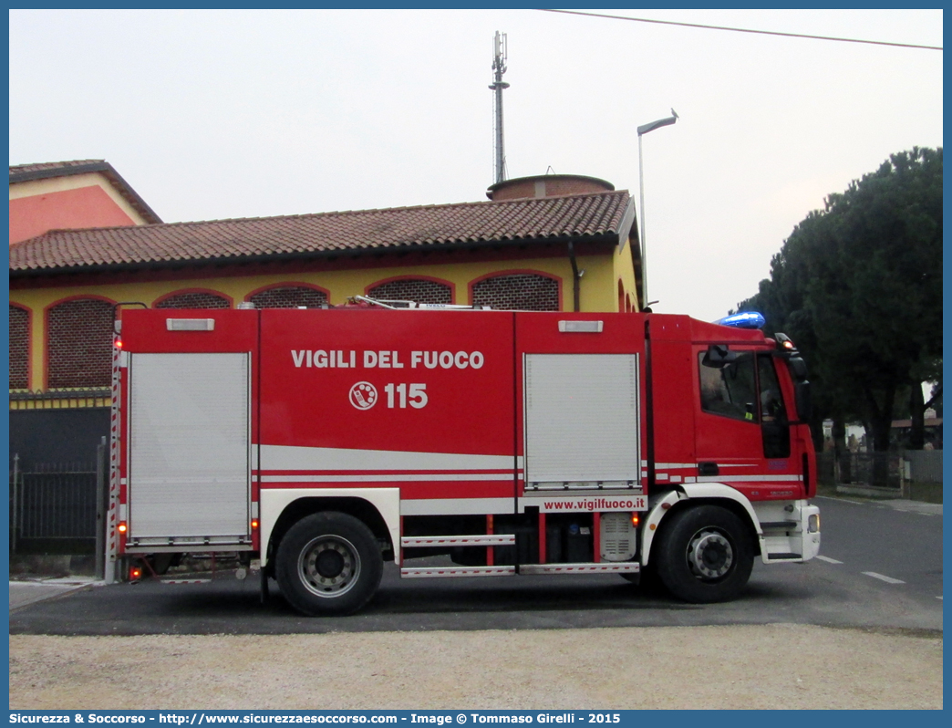 VF 26166
Corpo Nazionale Vigili del Fuoco
Iveco EuroCargo 180E30 III serie
Allestitore Iveco Magirus
Parole chiave: VVF;V.V.F.;Corpo;Nazionale;Vigili;del;Fuoco;ABP;A.B.P.;AutoBottePompa;AutoBotte;Iveco;EuroCargo;180E30;180 E 30;180 E30;Magirus