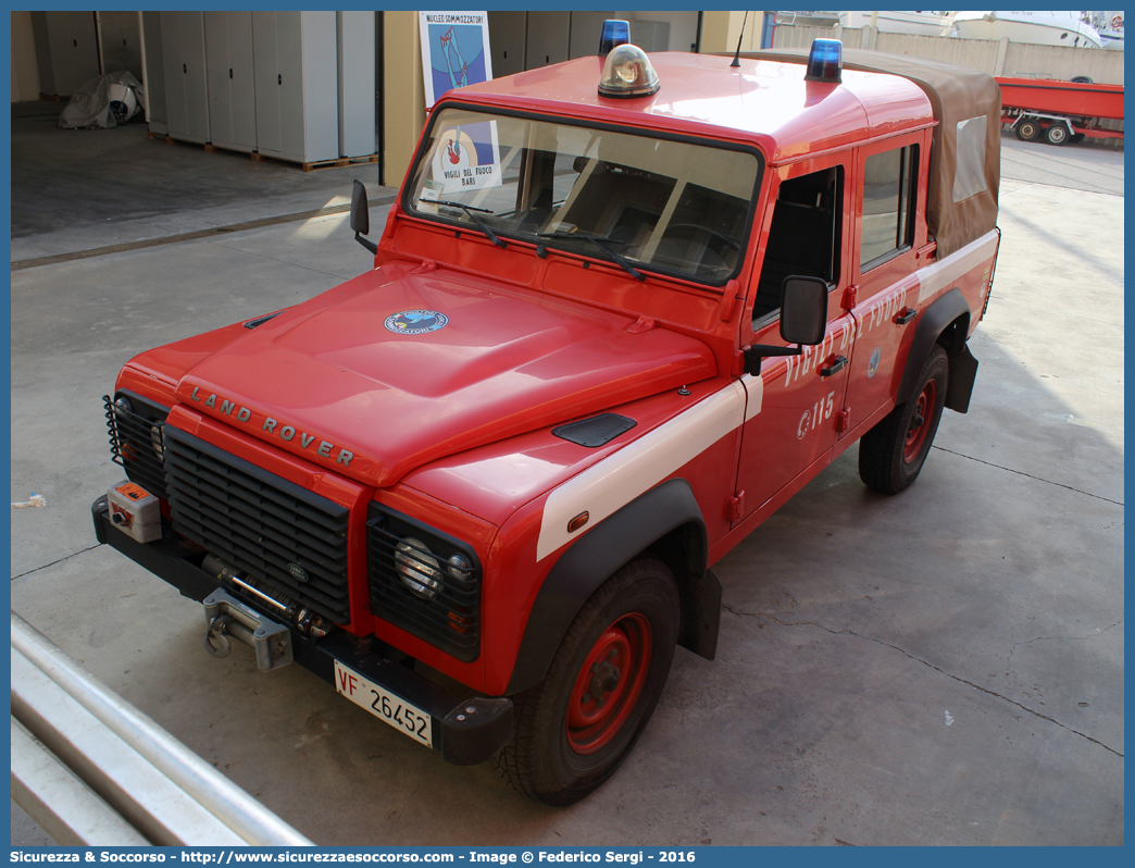 VF 26452
Corpo Nazionale Vigili del Fuoco
Nucleo Soccorso Subacqueo e Acquatico
Land Rover Defender 110 Crew Cab
Parole chiave: VVF;V.V.F.;Corpo;Nazionale;Vigili del Fuoco;Vigili;Fuoco;Land Rover;Defender;110;Crew;Cab;NSSA;N.S.S.A.;Soccorso;Subacqueo;Acquatico;Sommozzatori;Subacquei