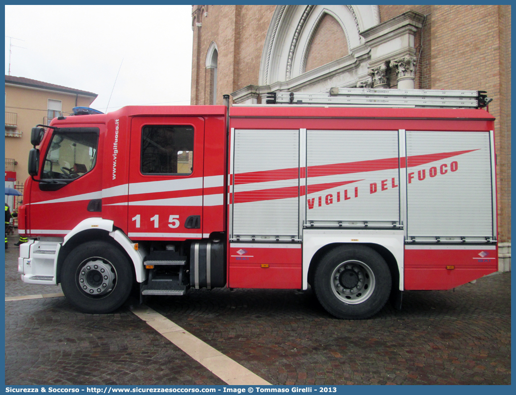 VF 27030
Corpo Nazionale Vigili del Fuoco
Volvo FL280/FL290 III serie
Allestitore BAI S.r.l.
Parole chiave: VVF;V.V.F.;Corpo;Nazionale;Vigili;del;Fuoco;APS;A.P.S.;AutoPompaSerbatoio;AutoPompa;Volvo;FL;280;290;FL280;FL290;BAI