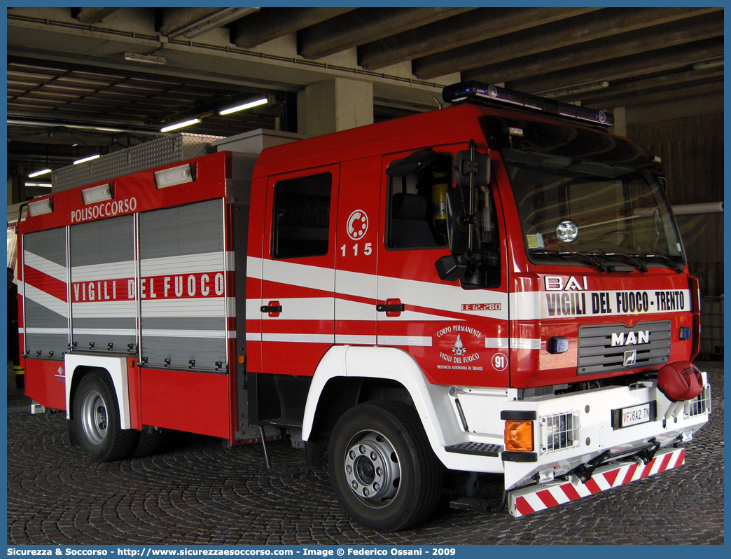 VF 6A2TN
Corpo Permanente dei Vigili del Fuoco Trento
Man LE 12.250
Allestitore BAI S.r.l.
Parole chiave: VF;V.F.;Vigili del Fuoco;Vigili;Fuoco;Corpo;Permanente;Trento;Man;LE;12.250;BAI