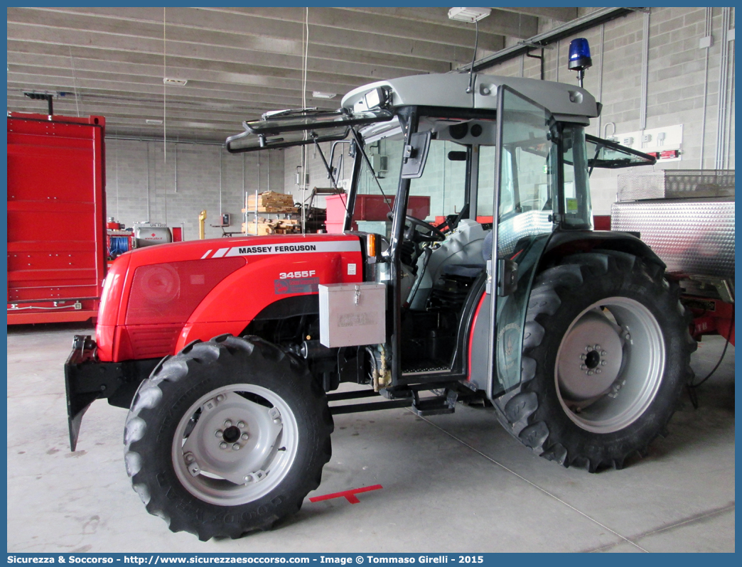 VF 9E1TN
Corpo Vigili del Fuoco Volontari Arco
Massey Ferguson 3455F
Parole chiave: VF;V.F.;Vigili;del;Fuoco;Volontari;Arco;Massey;Ferguson;3455F