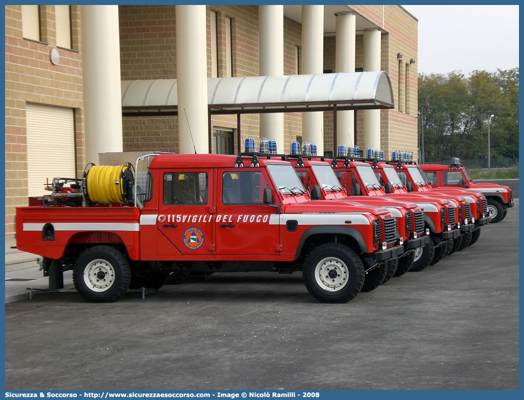 -
Corpo Nazionale Vigili del Fuoco
Land Rover Defender 130
(fornitura regione Emilia Romagna)
Parole chiave: VF;VVF;V.F.;V.V.F.;Corpo;Nazionale;Vigili del Fuoco;Vigili;Fuoco;Land Rover;Defender;130