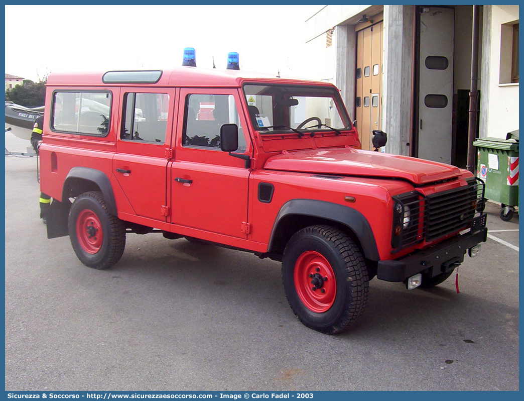 -
Corpo Nazionale Vigili del Fuoco
Land Rover Defender 110
Parole chiave: VF;VVF;V.F.;V.V.F.;Corpo;Nazionale;Vigili del Fuoco;Vigili;Fuoco;Land Rover;Defender;110